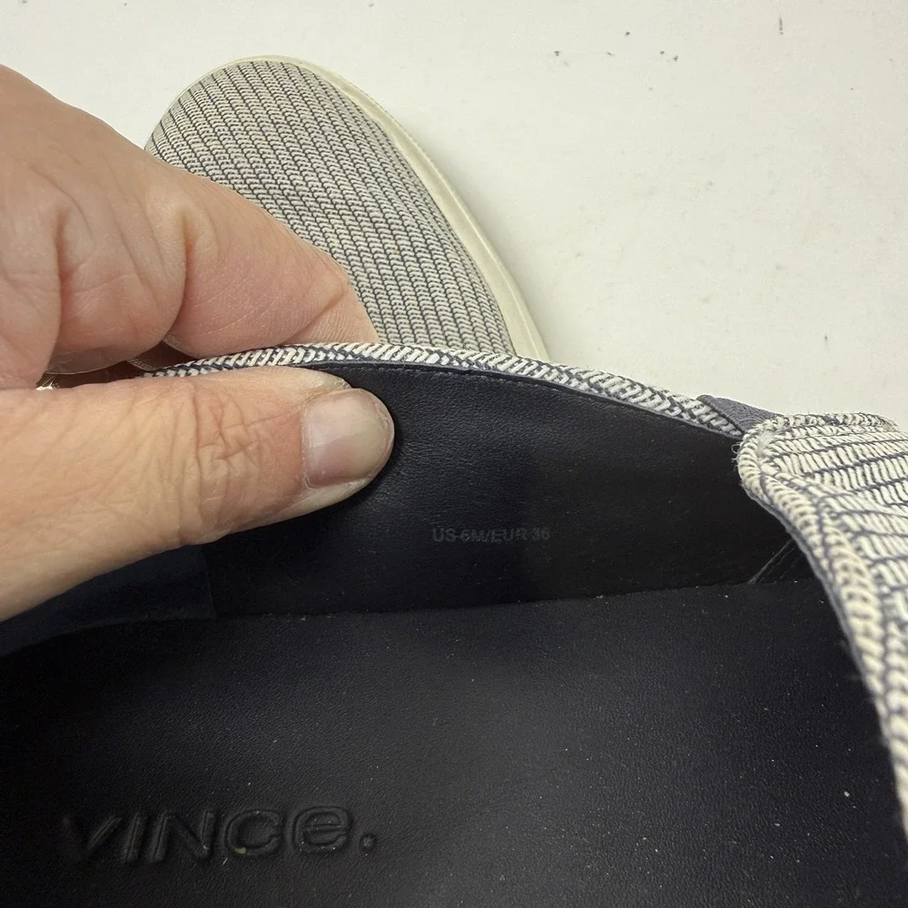 Vince Blair Platform Leather Black Textured Slip-On Women's‎ Sneakers Size 6